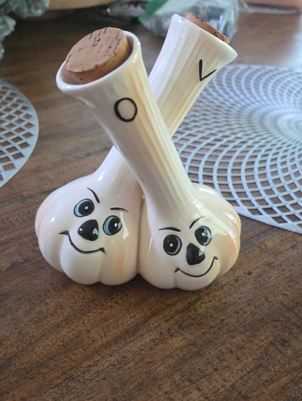 Holt Howard Garlic Shaped Oil And Vinegar